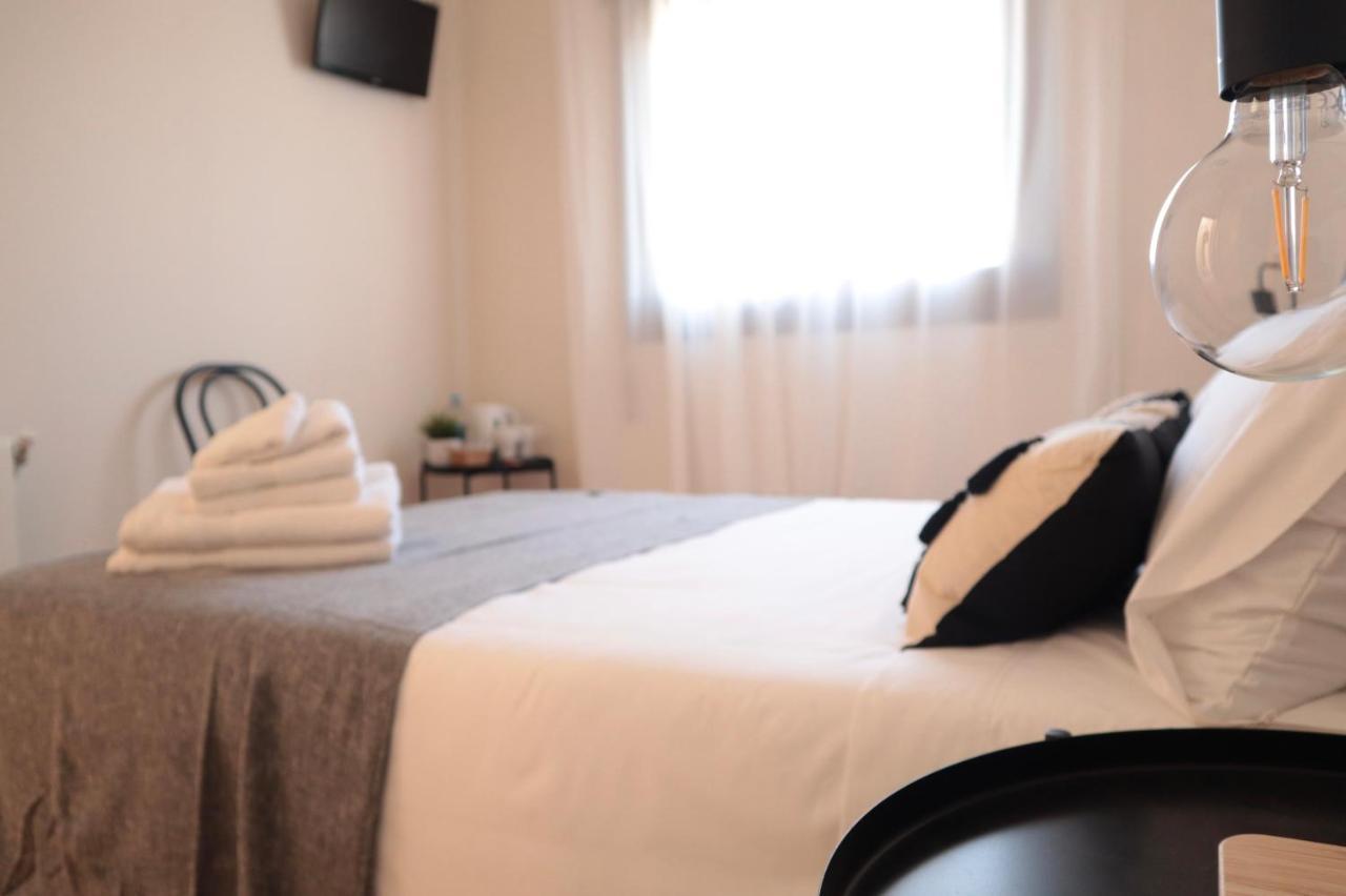 Barcelona Pr Guesthouse Эль-Прат-де-Льобрегат Экстерьер фото