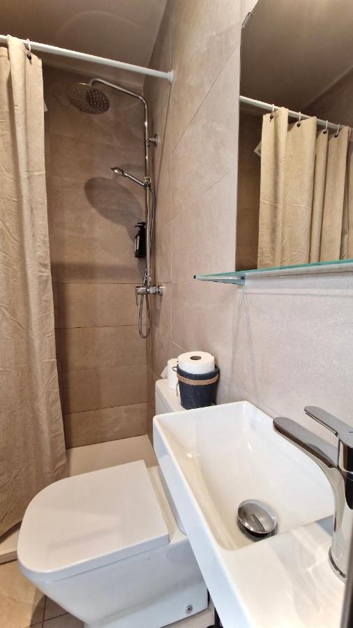 Barcelona Pr Guesthouse Эль-Прат-де-Льобрегат Экстерьер фото