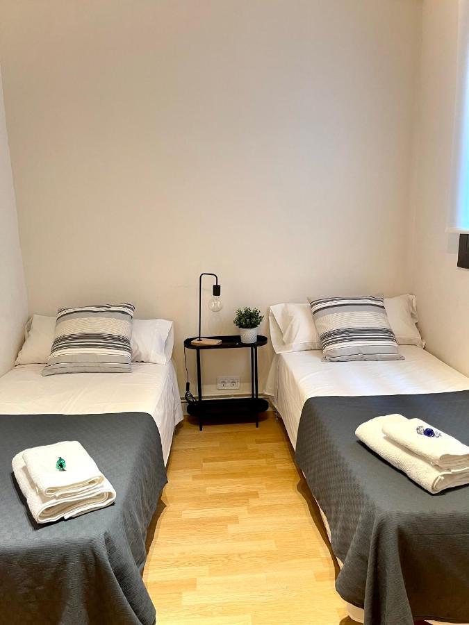 Barcelona Pr Guesthouse Эль-Прат-де-Льобрегат Экстерьер фото